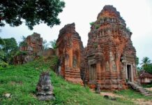 Lolei Temple, Roluos Group, Siem Reap, Cambodia