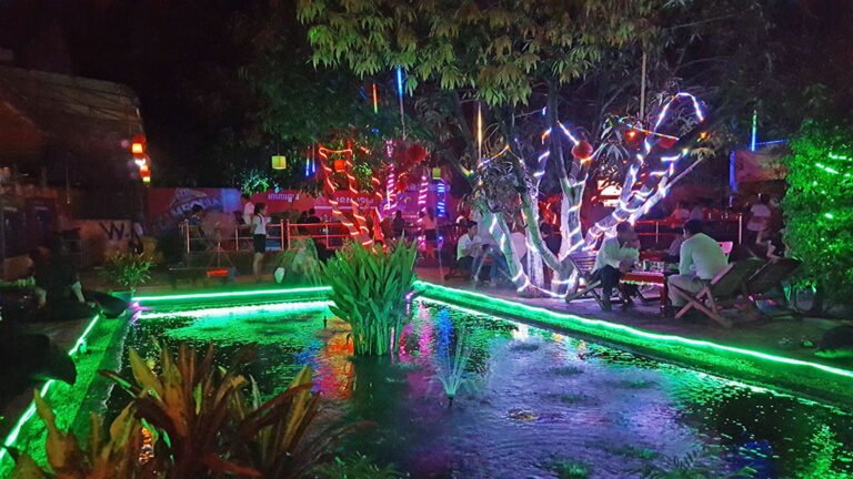 Khmer Pub Street: Experience Siem Reap’s Nightlife Like a Local Khmer Pub Street: Experience Siem Reap’s Nightlife Like a Local
