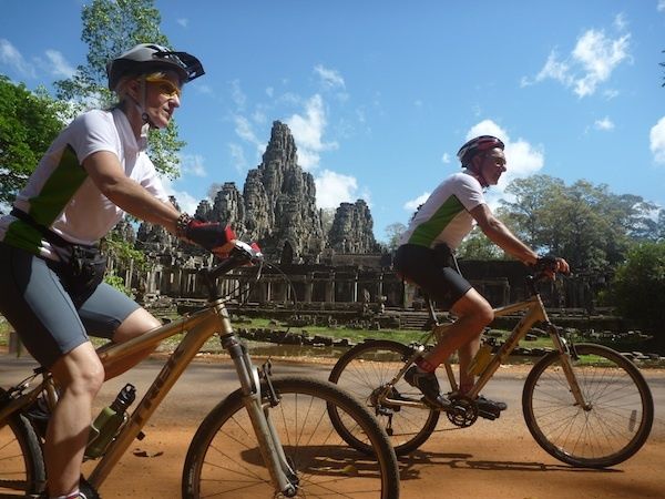 Angkor Wat Sunrise Bike Tour