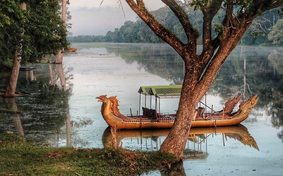 Angkor Gondola siemreap cambodia