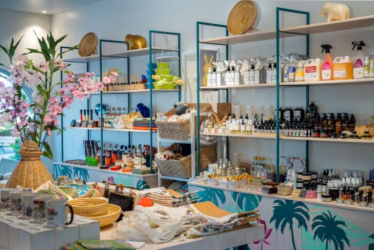 The Best Places to Shop for Unique Gifts and Souvenirs in Siem Reap The Best Places to Shop for Unique Gifts and Souvenirs in Siem Reap